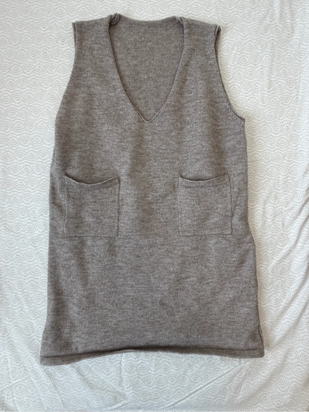 V-Neck Knit Sleeveless Tunic sweater dress with Front Pockets - Taupe